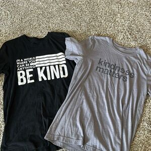 Ladies Medium tees